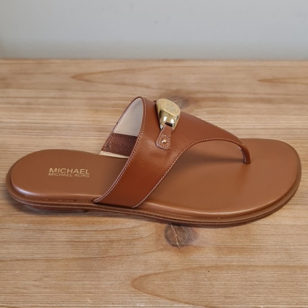 MICHAEL Michael Kors Tilly Thong Sandal - Picture 9 of 10
